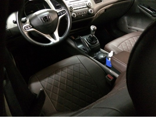 Авточехлы на Honda Civic 8 4D