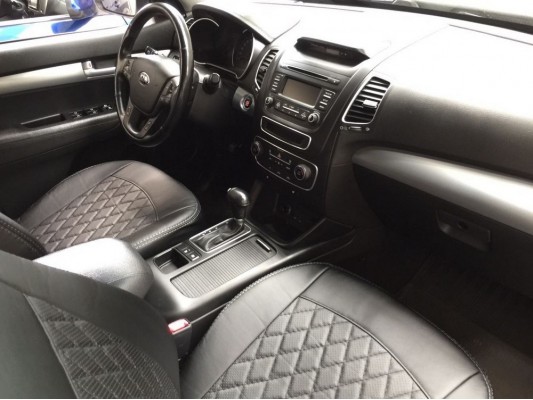 Авточехлы на Kia Sorento 2