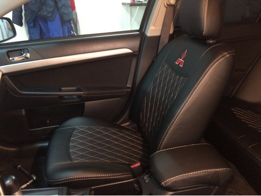 Авточехлы на Mitsubishi Lancer 10