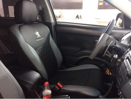 Авточехлы на Peugeot 4007 Авточехлы на Peugeot 4007