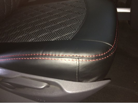 Авточехлы на Renault Megan 2 SD Авточехлы на Renault Megan 2 SD