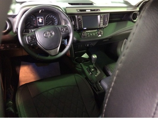 Авточехлы на Toyota RAV 4 CA40 Авточехлы на Toyota RAV 4 CA40