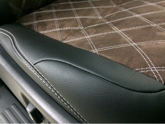 Каркасные авточехлы на Toyota Land Cruiser Prado 150 Каркасные авточехлы на Toyota Land Cruiser Prado 150