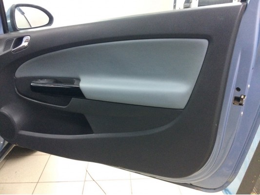 Перетяжка дверных карт Перетяжка дверных карт